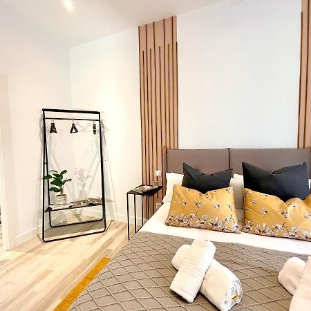 Waou El Retiro Es Mia - Corta Duracion Apartment Мадрид Екстериор снимка